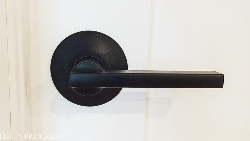 12 Modern Black Door Hardware Ideas - List in Progress