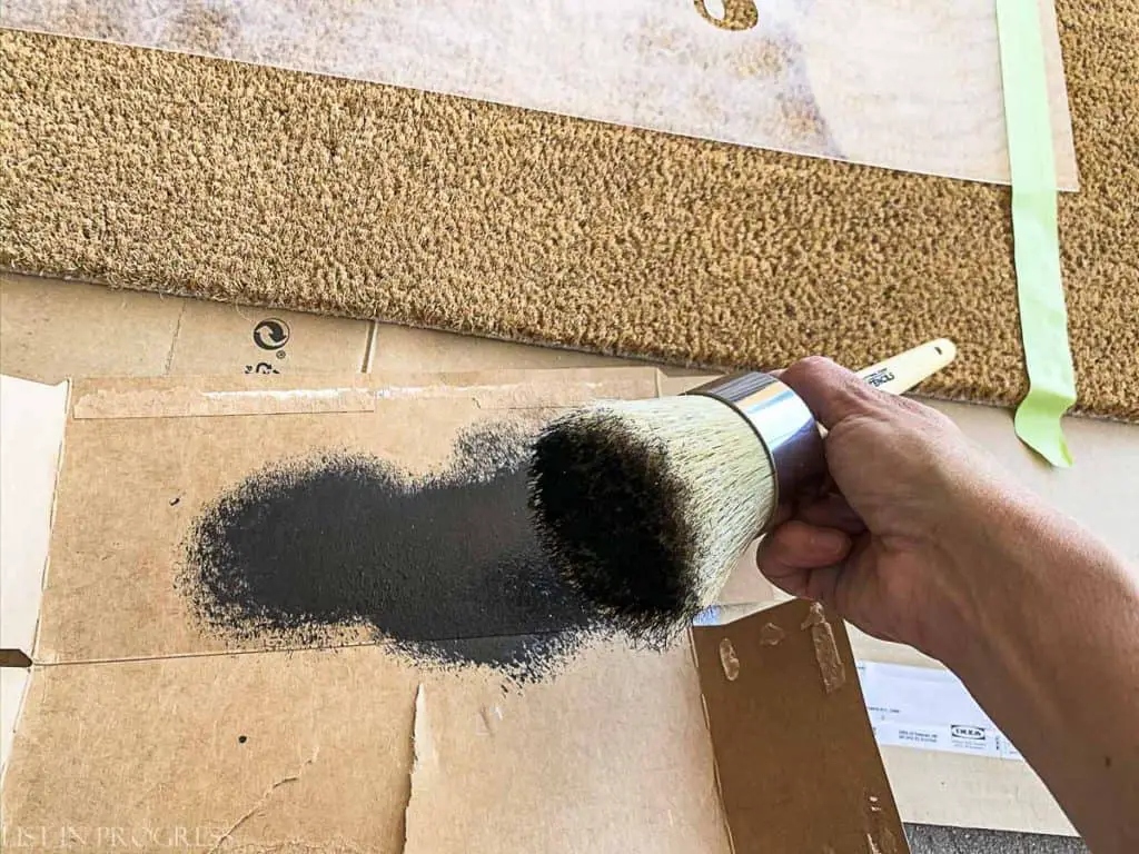 offload paint from stencil brush