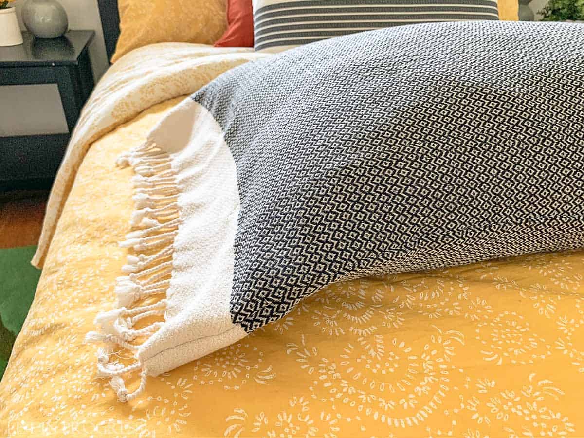 Sew Easy: DIY Turkish Towel Pillow Sham - List in Progress