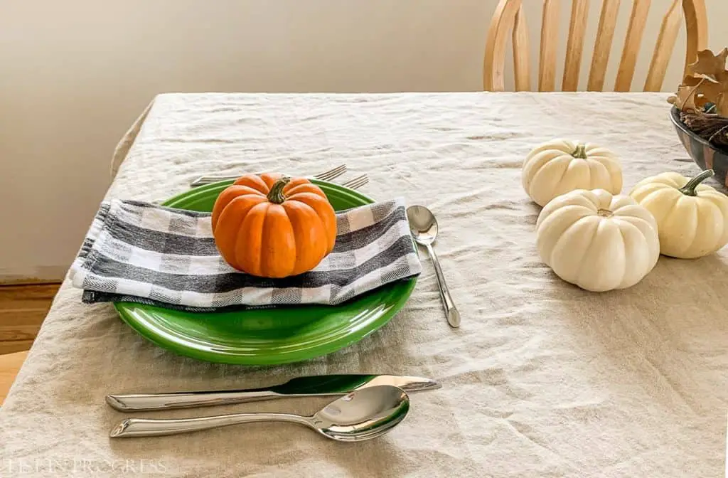 fall table setting with linen tablecloth