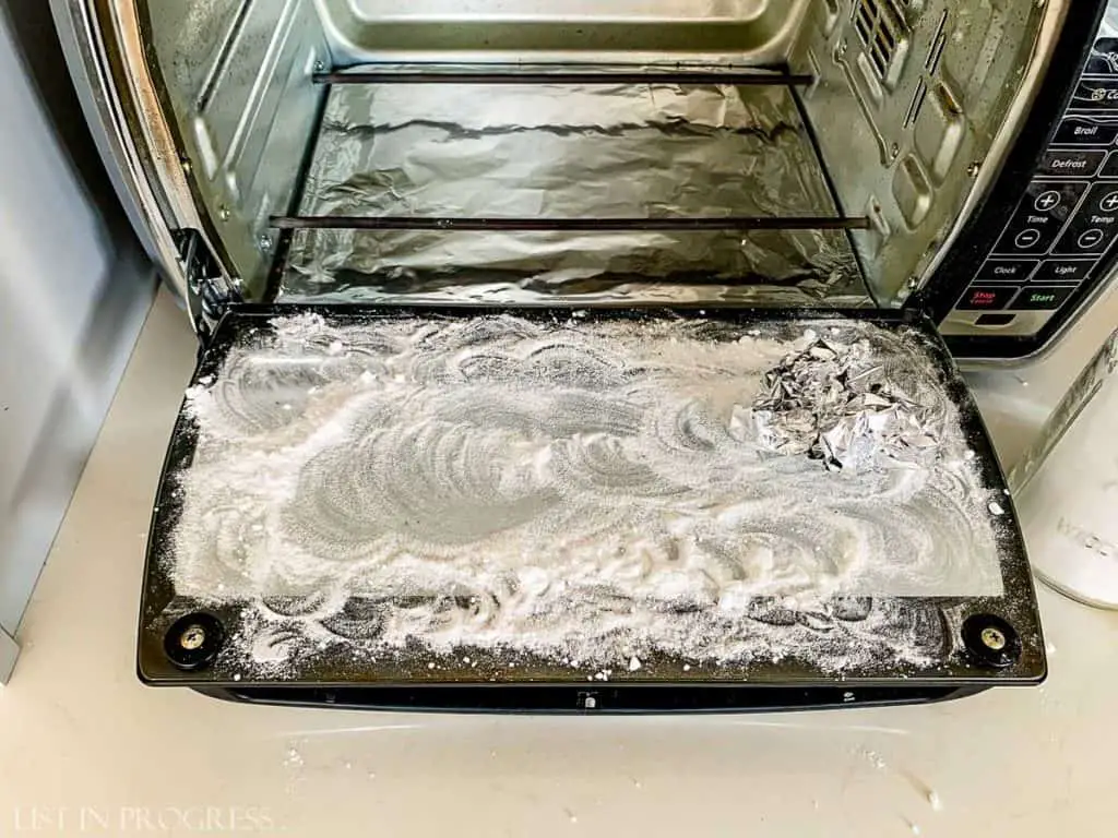 cleaning toaster oven door