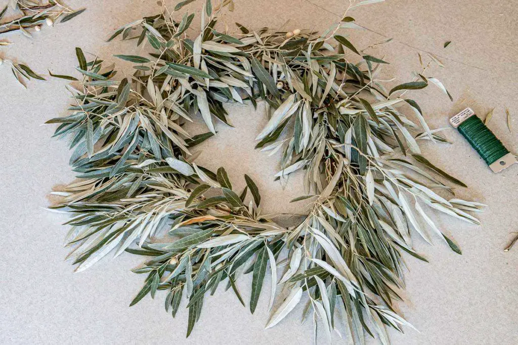 diy fall wreath olive branches