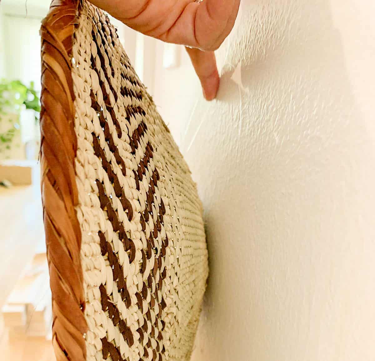 How to Create a Basket Wall With Command Hooks - List in Progress