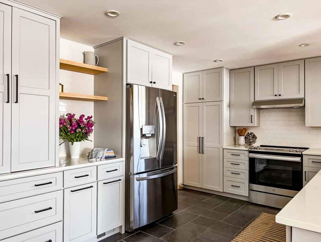 best paint for kitchen cabinets